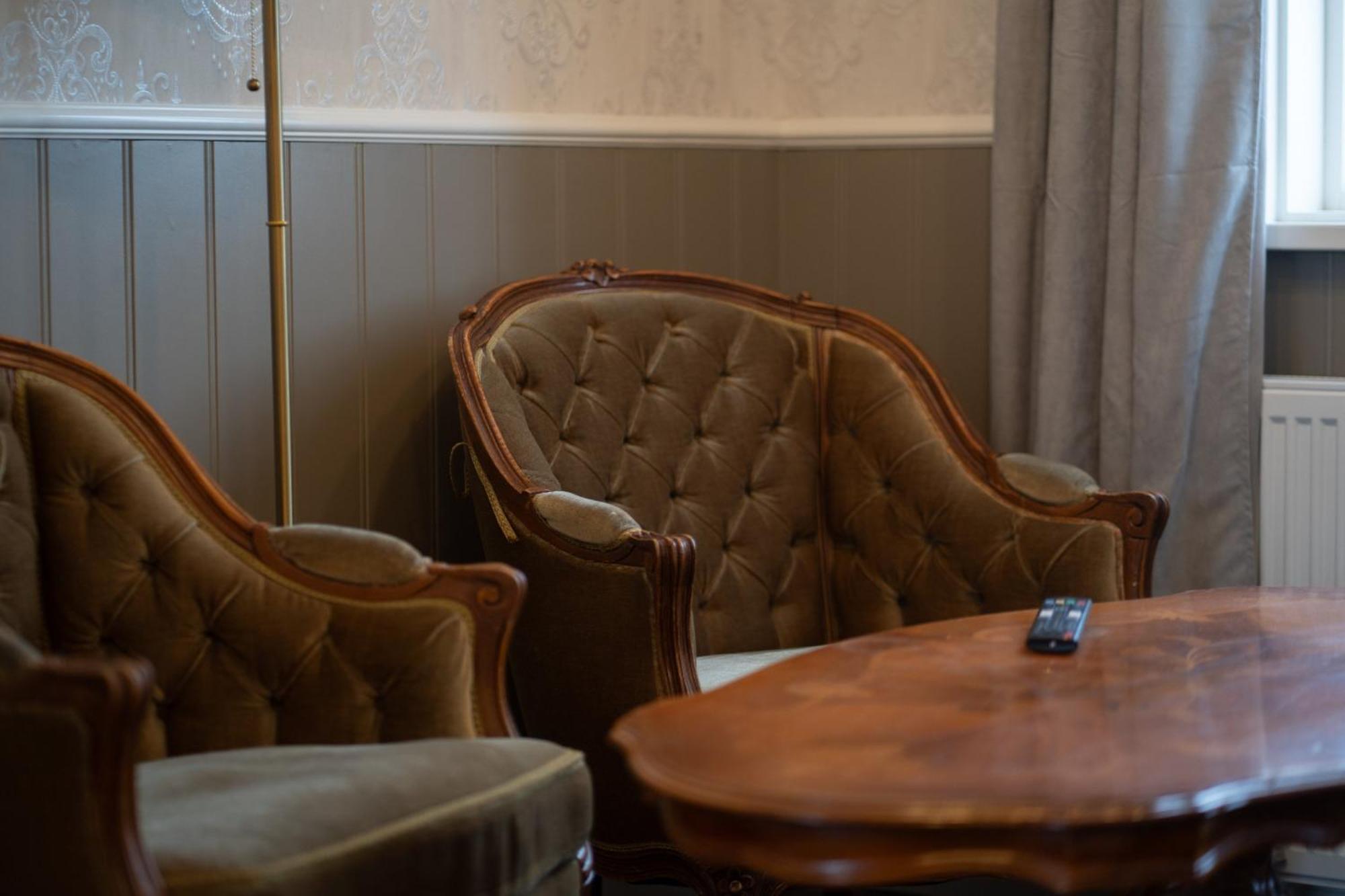 Hotel Bloenduos ブリョンドゥオース エクステリア 写真