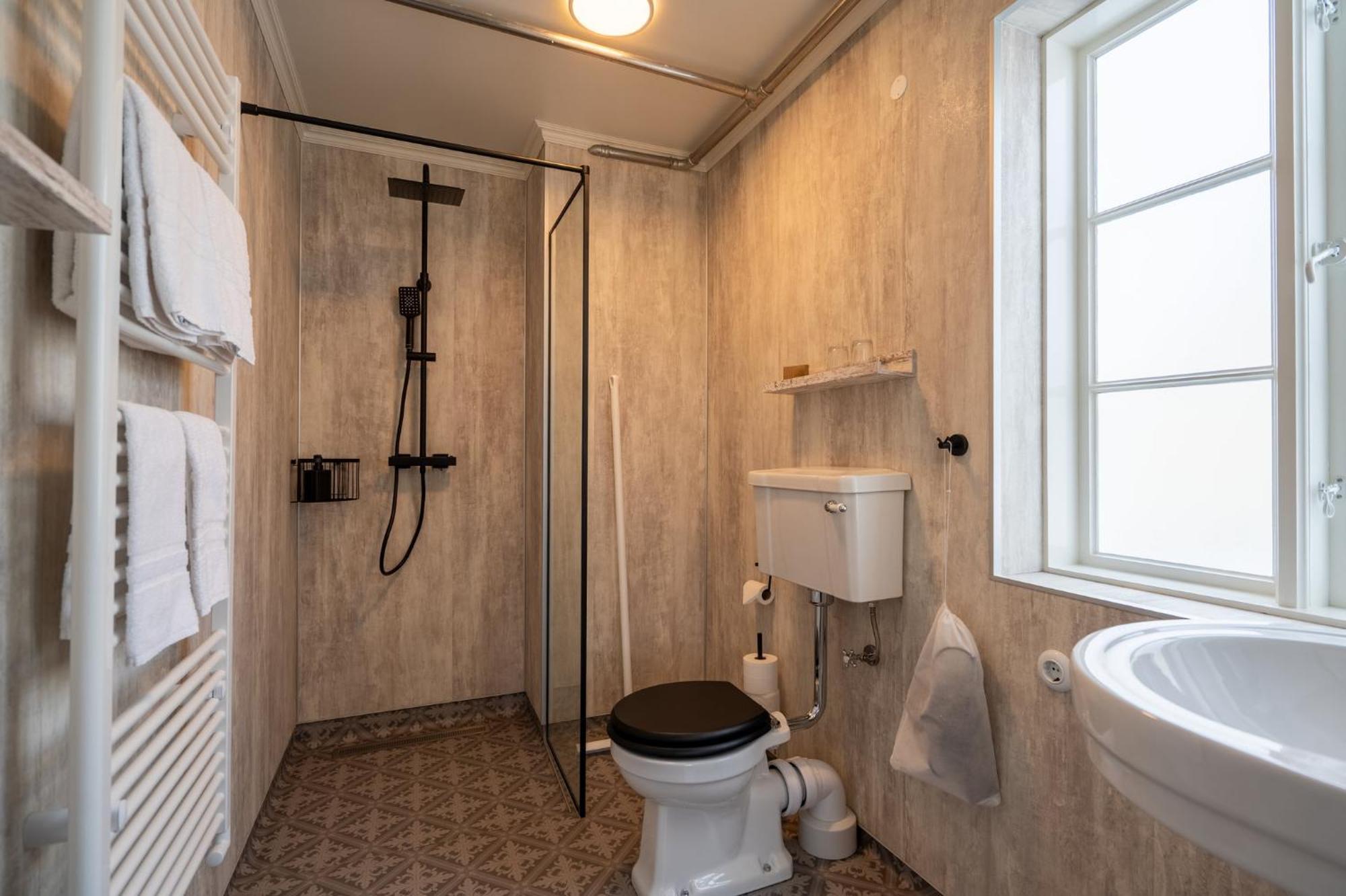 Hotel Bloenduos ブリョンドゥオース エクステリア 写真